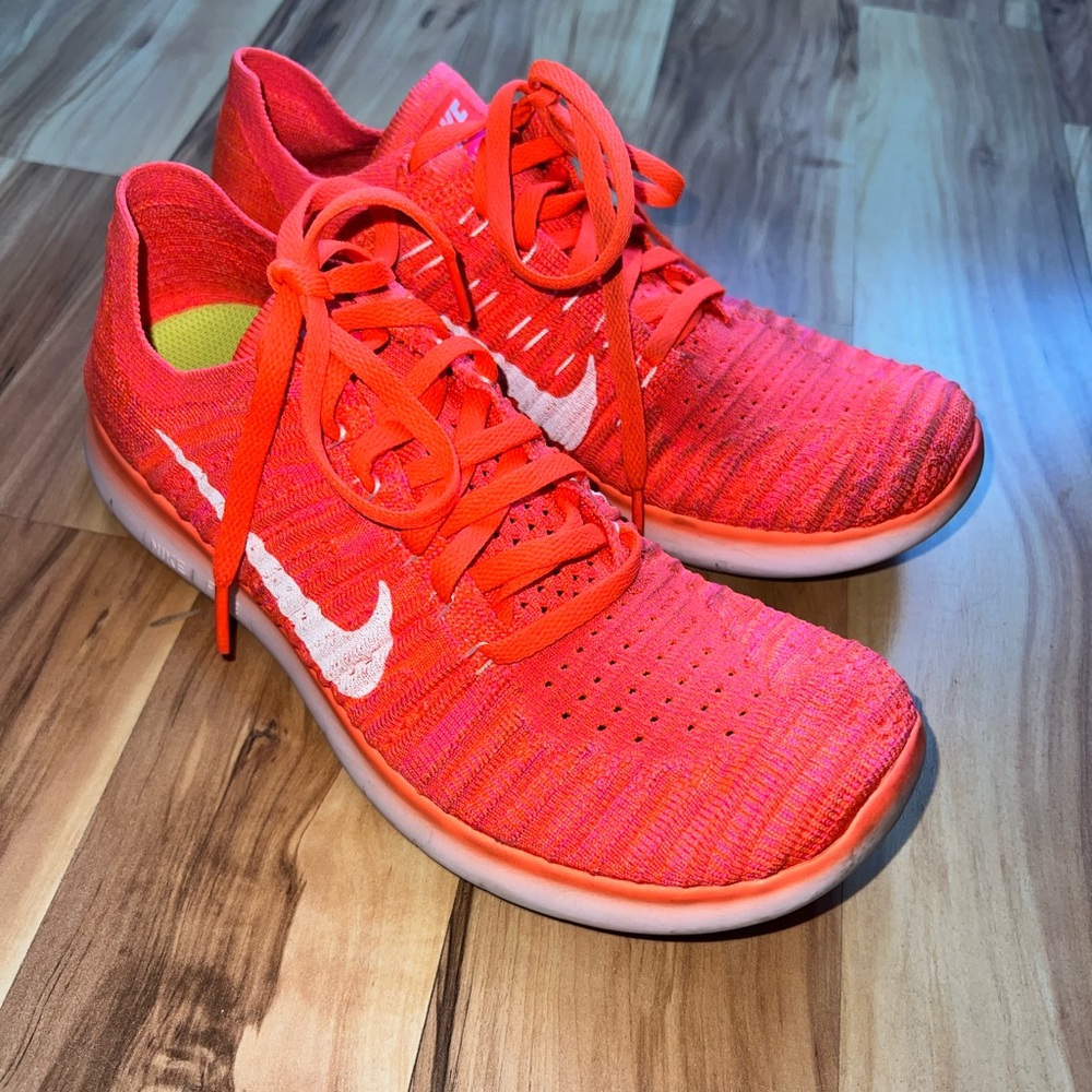 Run Natural Nike Running Free & Flexible